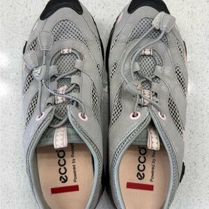 Ecco Women's Athletic Shoes in Gray and Pink